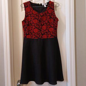 Jaye.e. dress | Size Medium | Black and red